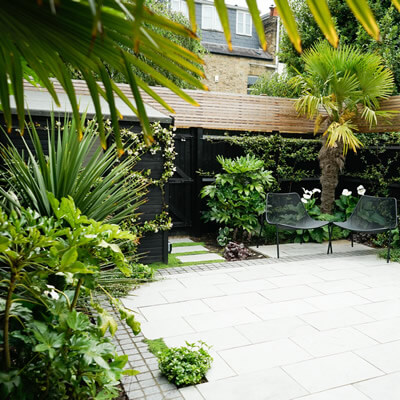 East Sheen Tropical Courtyard