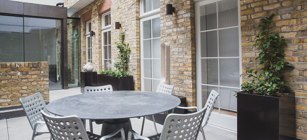 Mayfair Exclusive Office Courtyard